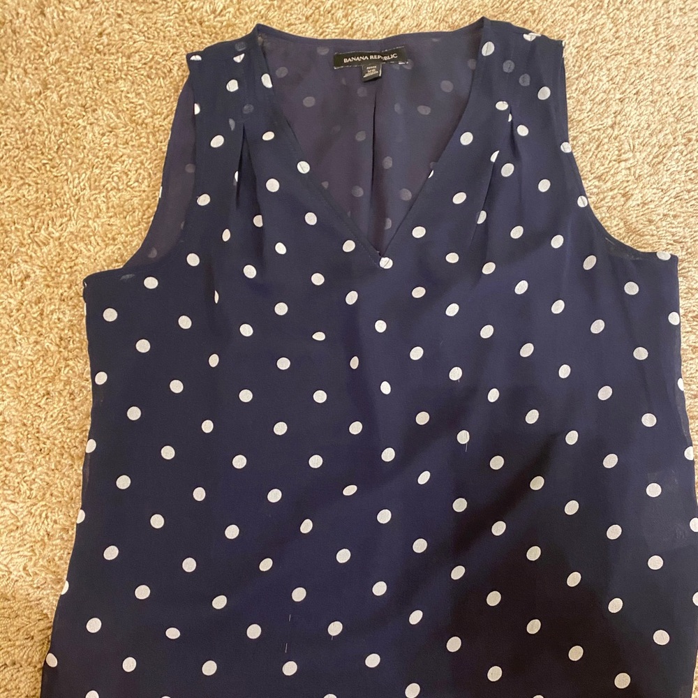 BANANA REPUBLIC BLOUSE- NEVER WORN